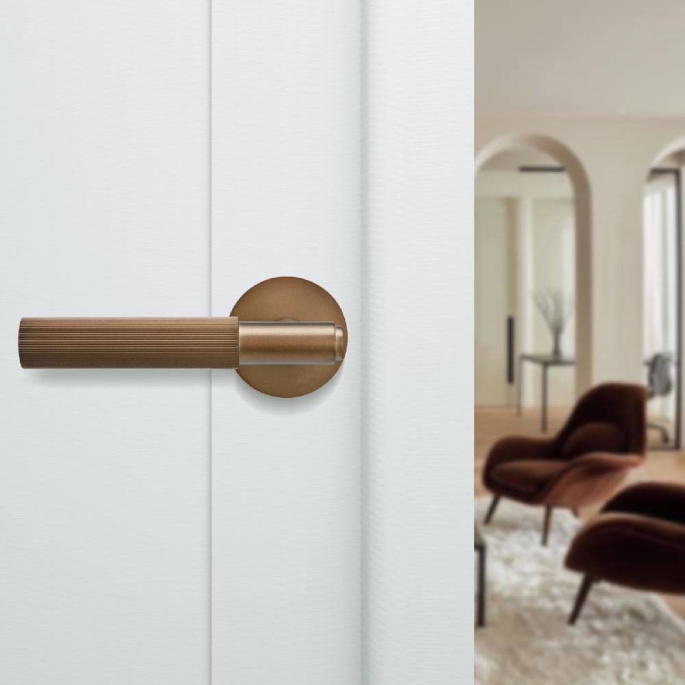Ribbed Knurled Door Knobs